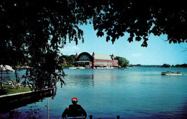 Big Pavillion - Old Post Card Photo Of Big Pavillion (newer photo)